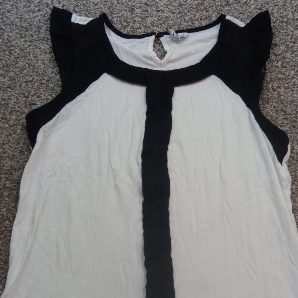 Sleeveless top